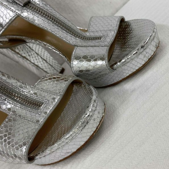 Michael Kors Metallic Silver Heels Women's Size 8 - Picture 2 of 6
